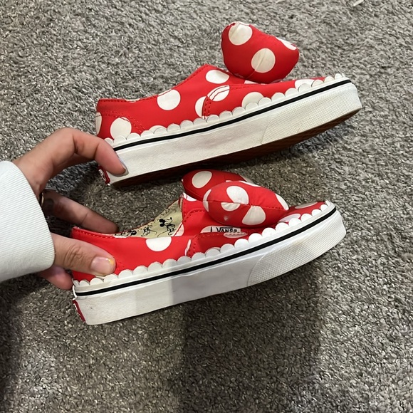 Disney kids vans - Picture 5 of 8